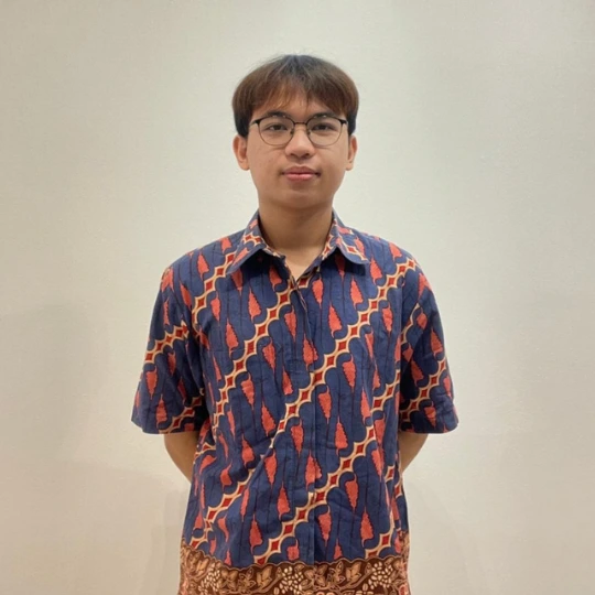 Tutor Cetta English Leon Gunawan